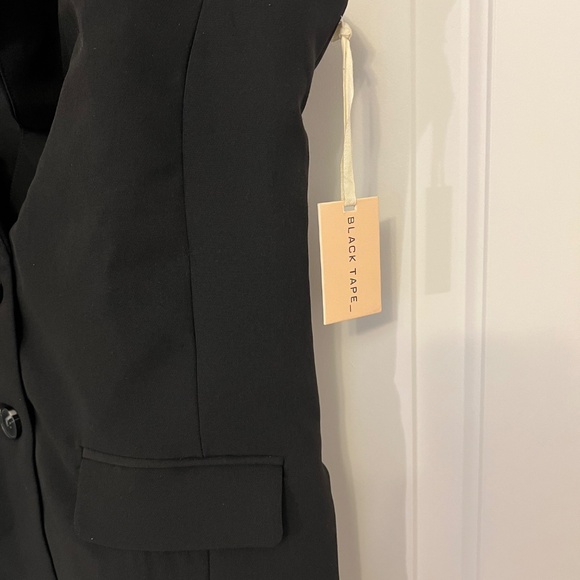 Black tape vest - Picture 2 of 3